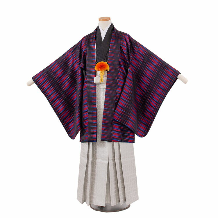 ※その他、ご要望などございましたら後に発信されますメールにご記載下さい。 ※キャンペーン対象外の商品もございますので、ご確認ください。 ※キャンペーンは不定期に変更となります。 ご注文時でのキャンペーン適用とします。ご了承くださいませ。着物レンタル/ジュニアの着物/お宮参りレンタル ★レンタル内容★(こちらの商品はかんたん着付け仕様です) 羽織・着物・袖なし襦袢・袴・羽織紐・草履・足袋・えり芯・サスペンダー ※ビーズ・チェーン・小物は当店でコーディネートさせて頂きますので、写真の商品と異なる場合がございます。※下着（肌襦袢）は入っておりません。U首半そでシャツをご用意ください。※箱タイプでのお届けとなります。 ★商品番号 3AQ1661 小学校かんたん着付け（男の子） ★サイズ ＜こちらの商品はかんたん着付け仕様です＞ 適応身長：155～160cm 肩裄：67cm 袖丈：57cm（羽織） 羽織丈：80cm 袴丈：紐下87cm（おへそからくるぶしまでの長さです。） ※袴丈を必ずご確認ください。 ※袴丈のサイズ直しはしないでください。 ★商品詳細 こちらのお衣装はご家庭でもかんたんに着付けていただけるようにアレンジいたしました。 素材：化繊 ★レンタル内容 こちらのお衣装はご家庭でもかんたんに着付けていただけるようにアレンジいたしました。 羽織・着物・長襦袢(袖なし)・袴・羽織紐（ビーズ）・草履・足袋・えり芯・サスペンダー ※ビーズ・チェーンなどの小物は当店でコーディネートさせていただきますので写真の商品と異なる場合がございます。 ※こちらの商品の長襦袢は、袖なしタイプになります。 ※肌襦袢は付属いたしませんので、U首のシャツなどの肌着をご用意下さい。 ※箱タイプでのお届けとなります。 ★レンタル期間　　最大3泊4日！ レンタル期間はご利用日の2日前から3泊4日となります。 （ご利用日の1日前お届けの場合は、2泊3日となります）。 ※ご返却はご利用日当日～翌日15時までに、ヤマト宅急便取り扱いのコンビニ（セブンイレブン・ファミリーマート・デイリーヤマザキなど）か、クロネコヤマト営業所で同封の着払い伝票で発送の手続きをお願いします。 ※返却が遅れますと1日につきお衣装代の10％が延長料金として追加になりますので返却日はお守りください。返却が遅れる場合は必ずご連絡をください。 ★ご注文について。※カレンダーをご確認ください 楽天では、カレンダーが「×」でもご注文は可能ですが、予約をお取りすることは出来ません。 ご利用日が「○」の商品からご注文下さい。 ※ご予約の確定は「【京都ちりめんや】ご予約を確定致しました。」メールにてお知らせいたします。 ※カレンダー反映までに少しお時間がかかりますので、その間に先約が入られている場合もございます。ご了承ください。 ※オプション追加やキャンペーン割引は「【京都ちりめんや】ご予約を確定致しました。」で金額訂正をしてお知らせいたします。 ※予約は1年先の発送日まで可能です。 ※利用日が違うご注文は別々にご注文ください。またご利用日やお届け先が違う場合は「きょうだい割引」や「ママ得割引」などはキャンペーン対象外になります。 ★注意事項 ※次に該当する場合「セーフティプラス」の適用はございませんので、お気を付けください。別途料金をご請求させていただきます。 ・タバコの焦げ跡、香水やヘアースプレーなどによる著しい汚れ・破損。 ・紛失の場合。 ・袴の裾直し・破れなどの商品として修復不可能な場合。 ★備考 ※掲載画像について実際の商品になるべく近い色を再現しておりますが、お客様のご覧になっているモニターや環境により、実際の色・質感等が若干異なる場合がございます。 ※環境問題（Eco/エコ）を考え、お買い上げ明細はご希望の方のみ発行致しております。ご希望のお客様はお手数ですが、備考欄にお知らせください。 着物レンタル/七五三レンタルの「京都ちりめんや」では、 お子様の晴れの日を祝う、お宮参りの産着（初着・熨斗目・掛け着物） ブランド産着・七五三の着物等、豊富な品揃えで、みなさまをお待ち申し上げております。