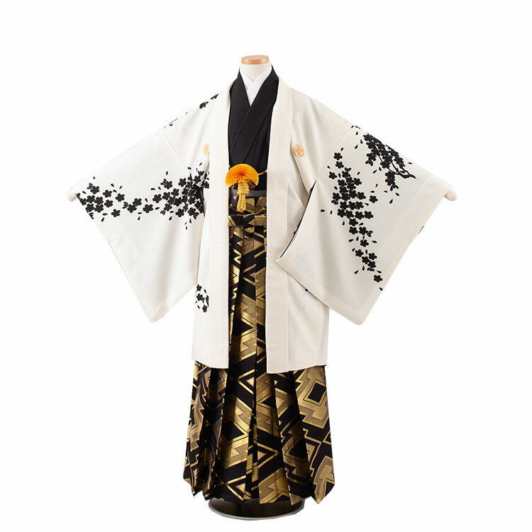 ※その他、ご要望などございましたら後に発信されますメールにご記載下さい。 ※キャンペーン対象外の商品もございますので、ご確認ください。 ※キャンペーンは不定期に変更となります。 ご注文時でのキャンペーン適用とします。ご了承くださいませ。着物レンタル/ジュニアの着物/お宮参りレンタル ★レンタル内容★(こちらの商品はかんたん着付け仕様です) 羽織・着物・袖なし襦袢・袴・羽織紐・草履・足袋・えり芯・サスペンダー ※ビーズ・チェーン・小物は当店でコーディネートさせて頂きますので、写真の商品と異なる場合がございます。※下着（肌襦袢）は入っておりません。U首半そでシャツをご用意ください。※箱タイプでのお届けとなります。 ★商品番号 3AQ1722 小学校かんたん着付け（男の子） ★サイズ ＜こちらの商品はかんたん着付け仕様です＞ 適応身長：155～160cm 肩裄：69cm 袖丈：52cm（羽織） 羽織丈：87cm 袴丈：紐下87cm（おへそからくるぶしまでの長さです。） ※袴丈を必ずご確認ください。 ※袴丈のサイズ直しはしないでください。 ★商品詳細 こちらのお衣装はご家庭でもかんたんに着付けていただけるようにアレンジいたしました。 素材：化繊 ★レンタル内容 こちらのお衣装はご家庭でもかんたんに着付けていただけるようにアレンジいたしました。 羽織・着物・長襦袢(袖なし)・袴・羽織紐（ビーズ）・草履・足袋・えり芯・サスペンダー ※ビーズ・チェーンなどの小物は当店でコーディネートさせていただきますので写真の商品と異なる場合がございます。 ※こちらの商品の長襦袢は、袖なしタイプになります。 ※肌襦袢は付属いたしませんので、U首のシャツなどの肌着をご用意下さい。 ※箱タイプでのお届けとなります。 ★レンタル期間　最大3泊4日！ レンタル期間はご利用日の2日前から3泊4日となります。 （ご利用日の1日前お届けの場合は、2泊3日となります）。 ※ご返却はご利用日当日～翌日15時までに、ヤマト宅急便取り扱いのコンビニ（セブンイレブン・ファミリーマート・デイリーヤマザキなど）か、クロネコヤマト営業所で同封の着払い伝票で発送の手続きをお願いします。 ※返却が遅れますと1日につきお衣装代の10％が延長料金として追加になりますので返却日はお守りください。返却が遅れる場合は必ずご連絡をください。 ★ご注文について※カレンダーをご確認ください 楽天では、カレンダーが「×」でもご注文は可能ですが、予約をお取りすることは出来ません。 ご利用日が「○」の商品からご注文下さい。 ※ご予約の確定は「【京都ちりめんや】ご予約を確定致しました。」メールにてお知らせいたします。 ※カレンダー反映までに少しお時間がかかりますので、その間に先約が入られている場合もございます。ご了承ください。 ※オプション追加やキャンペーン割引は「【京都ちりめんや】ご予約を確定致しました。」で金額訂正をしてお知らせいたします。 ※予約は1年先の発送日まで可能です。 ※利用日が違うご注文は別々にご注文ください。またご利用日やお届け先が違う場合は「きょうだい割引」や「ママ得割引」などはキャンペーン対象外になります。 ★注意事項 ※次に該当する場合「セーフティプラス」の適用はございませんので、お気を付けください。別途料金をご請求させていただきます。 ・タバコの焦げ跡、香水やヘアースプレーなどによる著しい汚れ・破損。 ・紛失の場合。 ・袴の裾直し・破れなどの商品として修復不可能な場合。 ★備考 ※掲載画像について実際の商品になるべく近い色を再現しておりますが、お客様のご覧になっているモニターや環境により、実際の色・質感等が若干異なる場合がございます。 ※環境問題（Eco/エコ）を考え、お買い上げ明細はご希望の方のみ発行致しております。ご希望のお客様はお手数ですが、備考欄にお知らせください。 着物レンタル/七五三レンタルの「京都ちりめんや」では、 お子様の晴れの日を祝う、お宮参りの産着（初着・熨斗目・掛け着物） ブランド産着・七五三の着物等、豊富な品揃えで、みなさまをお待ち申し上げております。