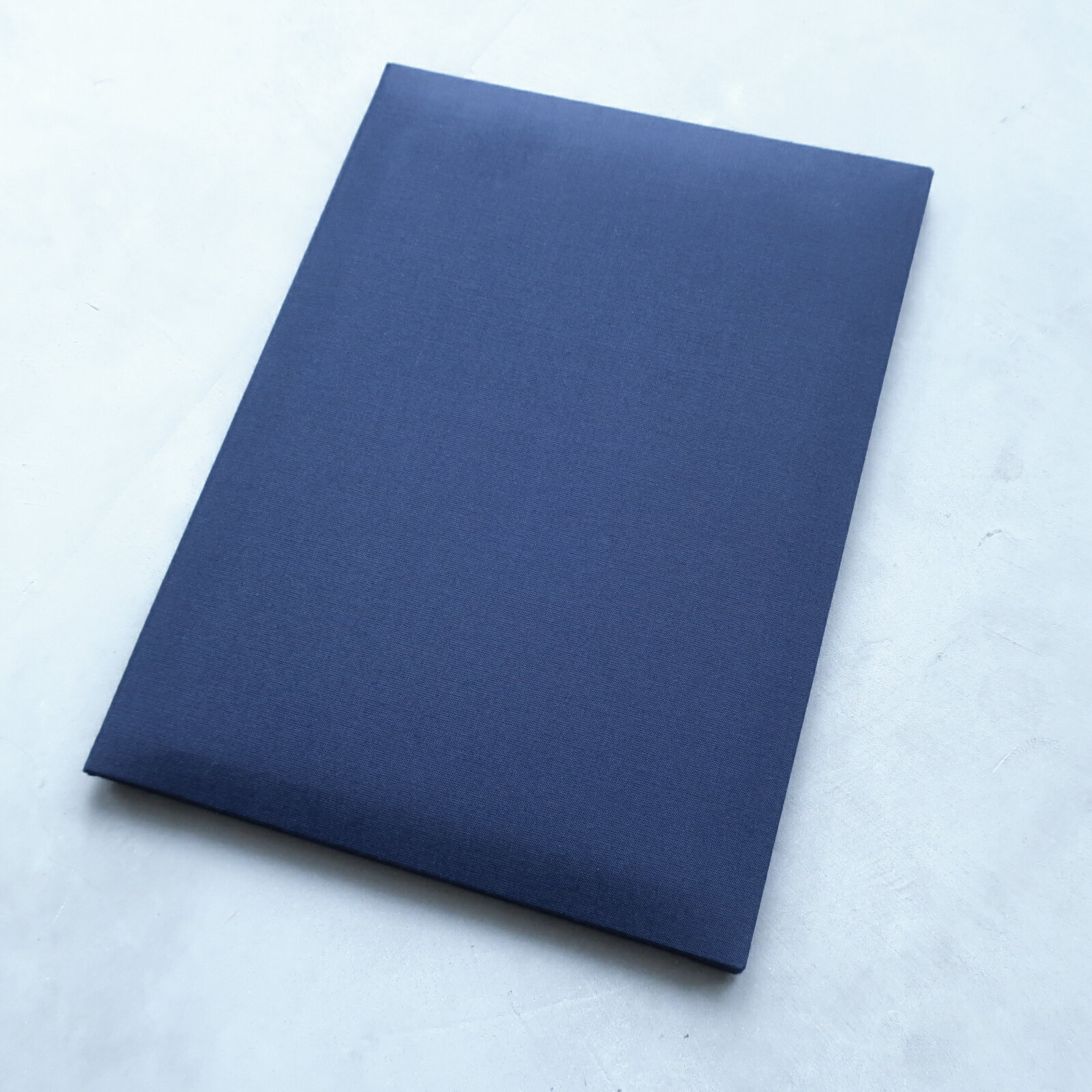 B4用 紺布表紙 1枚収納用 パット有 証書ホルダー 賞状ファイル 賞状ホルダー 証書ファイル 賞状 証書 資格証明書 認定証 登録証 資格証 検定書 免状 2