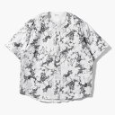 【SALE】KUON クオン ベースボールシャツ メンズ トップス ノーカラーシャツ 半袖 総柄 25春夏 Mura Shibori Printed Koikuchi Shirt -WHITE-