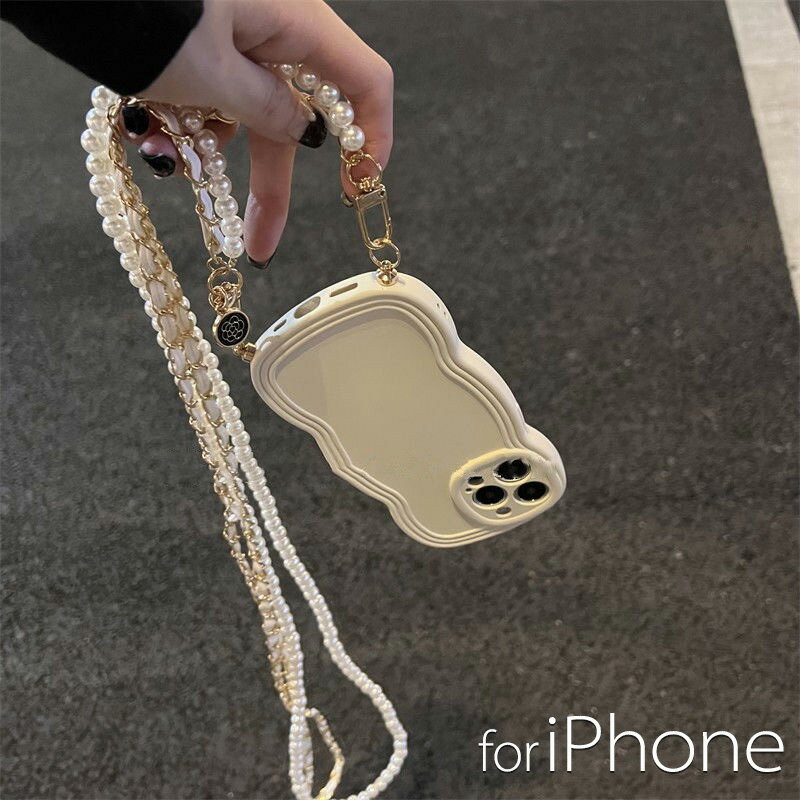 iPhone15proケース ストラップ付 ショルダー レンズ保護 耐衝撃 スリム iPhone15ケース iPhone15promaxケース 15plus iphone13ケース 13pro13promax iphone14 14pro 14promax iphoneケース 11 11pro 携帯カバー シンプル オシャレ 可愛い 大人女子 パール チェーンショルダー