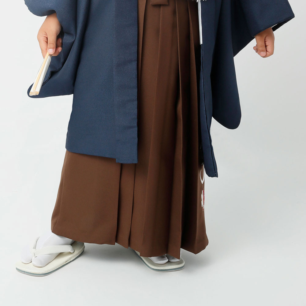 卒園用 小町kids 男児 着物 と 袴 フルセット レンタル 110cm 120cm 6歳 7歳 【卒園式・七五三 貸衣装】黒 松竹【往復送料無料】