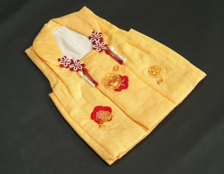 七五三3歳から5歳用正絹本絞り被布草履きんちゃくセット金駒刺繍まり赤色鼻緒被布黄色足袋付きセット日本製