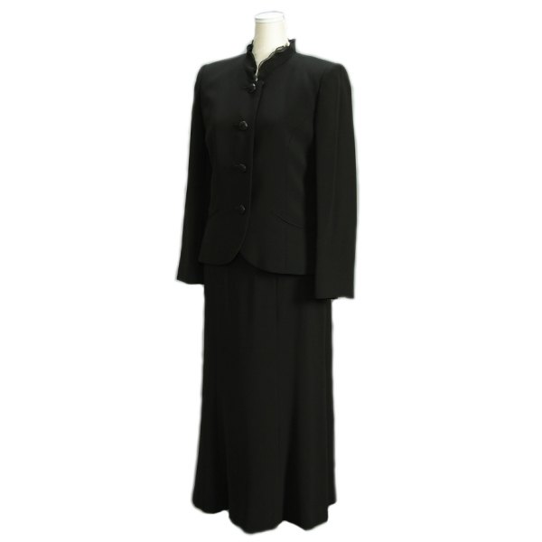 ブラックフォーマルスーツ 喪服 礼服 アウトレット品 スリーピースセット サイズ7号 日本製 NO610