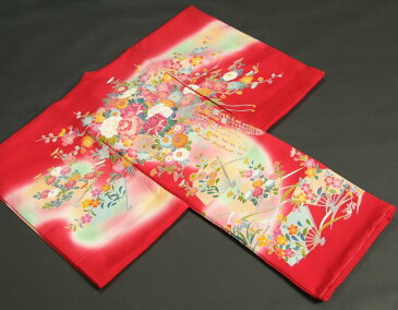 お宮参り着物 正絹女児初着 赤色 百花繚乱 手描き 手染め 純国産生糸使用 浜ちりめん生地 桐箱付き 日本製