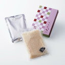 お赤飯 (2合) ×5個おいしさで伝えるこころ「お赤飯」。モダンで優しい色使いのパッケージで先様への心遣いを表現しました。下ごしらえ要らずで炊きたてほかほかのお...