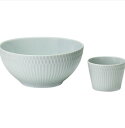 小田陶器 さざなみ 爽麺セット ブルーホワイト 日本製さざなみシリーズ、波打ち際を思わせる伝統的なしのぎ文様の繊細なレリーフが料理を優しく彩る華やかなシリーズ...