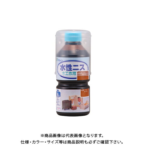 【メーカー】 ●和信ペイント(株) 【特長】 ●手軽に塗れる水性塗料で、着色とニス塗りが同時にできます。 ●乾きが速く、密着性に優れほとんど色あせしません。 ●乾いたあとも塗膜がやわらかい性質を持つため、床・テーブル・棚板などの実用的なものには不向きです。 ●色付きのニスは、塗り重ねると色が濃くなります。 ●同じ製品同士であれば、混ぜて色を作ったり、塗り重ねることができます。 ●薄い色を作りたいときは、透明クリヤーで薄めて下さい。 ●どの色も、ツヤの出る仕上がりになります。 ●乾燥時間は薄塗りした場合の目安です。厚塗すると、著しく乾燥に時間がかかる・乾燥後に表面が割れるなどの不具合が起こる場合がありますので、薄塗りを心がけて下さい。 ●使った刷毛は水で洗えます。石鹸や中性洗剤を使うと、よりきれいに洗うことができます。 【仕様】 ●品番：#910613 ●色：チーク ●サイズ(横×縦×高さ)：65×65×151mm ●重量：0.36kg ●内容量：300ml ●塗り面積：約2m' ●塗り面積(畳の枚数)：約1枚 ※塗面積は、2回塗りした場合の目安です。 ●乾燥時間：約1時間/20℃ ●うすめ液：水(原液のままでも使用できます。) ●ホルムアルデヒド放散等級：F☆☆☆☆ ●水性アクリル系エマルション塗料 【関連商品】 和信ペイント 水性ニス 透明クリヤー 300ml #910611 和信ペイント 水性ニス メープル 300ml #910612 和信ペイント 水性ニス オールナット 300ml #910614 和信ペイント 水性ニス マホガニー 300ml #910615 和信ペイント 水性ニス けやき 300ml #910616