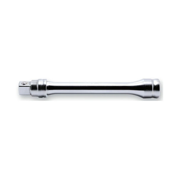 【 メーカー 】 ●(株)山下工業研究所 【 特長 】 ●Z-EAL 3/8"(9.5mm)差込 ロッキングエクステンションバー 全長125mm。接合されたお互いを引き付け合う効果のあるZ-EALシリーズのボールディンプルの特長を引き出すことのできる新構造のロック機構を採用。 【 仕様 】 ●差込角：3/8"(9.5mm)SQ ●サイズ：17.5×16.5×125mm ●重量：110g 【 注意事項 】 ※オーバートルクには充分にお気を付けください。