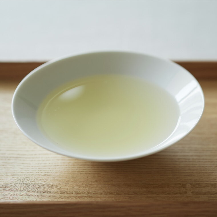 ※大容量により10%OFF※【乾味百撰 まぐろ薄削り32g×10個入】 薄削り 鹿児島 枕崎 だし 和食 本格出汁 鹿児島産 まぐろ節 香り 和風だし 職人 家庭用 国産 旨味 九州産 鮪節 まぐろ 3