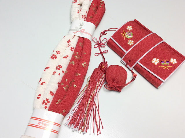 ハコセコ草履セット　赤　刺繍