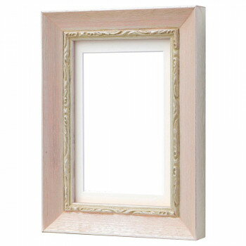 明るい色合いに銀箔が映える、エレガントなデザイン。本格的な額縁と同じ材料を使用したミニサイズのフォトフレームです。端先に施された繊細な模様が作品を上品に縁取ります。控え目にアンティーク調の汚しをかけているので、銀の光沢が強すぎずインテリアに...