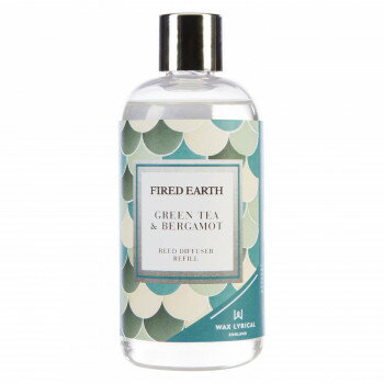 グリーンティー＆ベルガモットの香りベルガモットとクラリセージ、レモンエッセンシャルオイルの香りがサンダルウッドとムスクのベースに寄り添います。柑橘を練り込んだ奥深いベースにグリーンティーとホワイトリリーがブレンドされた爽やかな香り。エッセン...