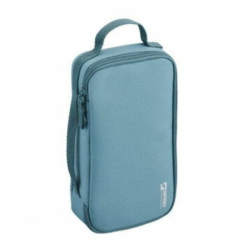 おすすめ厚みがあるものも収納できる立体的なメッシュポケット。バッグから取り出しやすいハンドル付き。デジタルガジェットやキャンプ用品、 調理器具を入れて。※撥水加工生地をメイン生地に使用。サイズ55×110×200mm個装サイズ：23×14×7cm重量個装重量：130g素材・材質本体:ポリエステル生産国カンボジアfk094igrjs