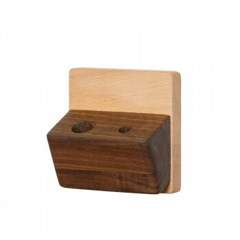 おしゃれな印鑑スタンドペン差しと印鑑入れを一つにしました。玄関先の必須アイテムです。【注意事項】※天然木を使用しておりますので、木目の表情はひとつひとつ異なり、画像・サイズに多少の誤差が発生する場合がございますがご了承下さい。※経年により素材の色は変化いたします。※上記理由による返品・交換対応はお受けできません。サイズW100×D55×H100mm個装サイズ：11×6×11cm重量個装重量：200g素材・材質ビーチ+ウォルナット(塗装:オイル仕上げ)仕様耐荷重:500g生産国ベトナムfk094igrjs