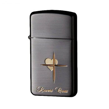 プレゼントにもオススメ!ハートにクロスを組み合わせたデザインのZIPPOです。スリムモデル。※撮影環境やモニターの設定などにより、実際の商品と色味や素材の見え方が異なる場合がございます。あらかじめご了承ください。サイズW32×D11×H57mm個装サイズ：9×6×2cm重量約41g個装重量：61g素材・材質真鍮、スチール仕様仕上げ加工:黒＆金メッキコンビ+エッチングV刃彫刻ZIPPO社製紙箱入付属品取扱説明書、保証書(ライターの着火機能のみ永久保証)生産国アメリカ(加工:日本)fk094igrjs