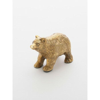 クマのオブジェアニマルオブジェです。各動物を大人っぽいデザインで仕上げているので、可愛いけれどもオシャレに見えるインテリアアイテムです。サイズ10×4.5×高さ7cm個装サイズ：10×4.5×7cm重量225g個装重量：225g生産国インド...