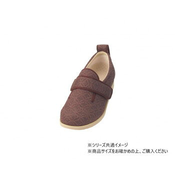 七宝柄懐かしい七宝柄のシューズです。サイズ24.0〜24.5cm、ワイズ:3E個装サイズ：30.0×21.0×11.6cm重量個装重量：599g素材・材質表:綿100%内側:ポリエステル100%底材:合成底(EVA)仕様抗菌加工、防臭加工、撥水加工屋外、室内用男女兼用生産国中国fk094igrjs