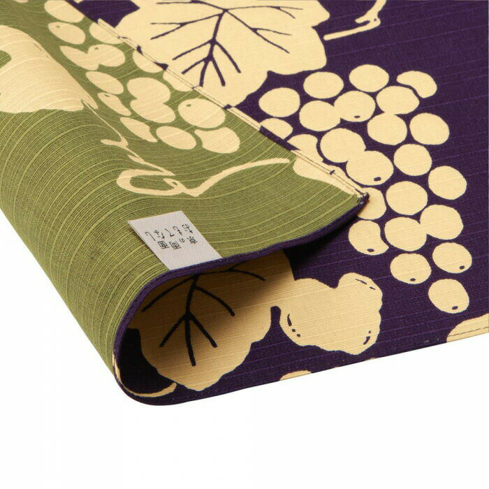 日本の伝統色で染めた「京都メイド」の風呂敷です。優しい雰囲気の和の花が暮らしをあたたかく演出します。サイズ約105cm幅個装サイズ：40×34×1.5cm重量個装重量：168g素材・材質綿100％(シャンタン生地使用)生産国日本日本の伝統色で染めた「京都メイド」の風呂敷です。※両面染めの特性上、多少の色ブレがございます。※柄の出方は1枚1枚異なります。優しい雰囲気の和の花が暮らしをあたたかく演出します。fk094igrjs