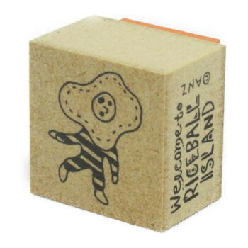 おすすめイラストレーターANZさんデザインの、謎の島「RICEBALL ILAND」に暮らすユニークな住人のスタンプです。クスッと笑えるシュールなキャラクターにハマること間違いなし。黒色のインクでスタンプを押して、ぬり絵スタンプにしてカラフルにノートや手帳を彩ることができます。Welcome to RICEBALLISLANDANZ【アーティスト】東京都出身2006年〜2019年にクリエイティブユニット、AtelieR odeco(アトリエオデコ)としてハンドメイドのぬいぐるみやアクセサリーを制作、デザインやストーリー設定などを主に担当。その他にも企業キャラクターやグッズデザイン、アートピアノの制作など様々な場で活動している。※捺印には別途スタンプ台が必要です。サイズ台木サイズ:23mm角個装サイズ：6.5×12×2cm重量個装重量：10g生産国日本fk094igrjs