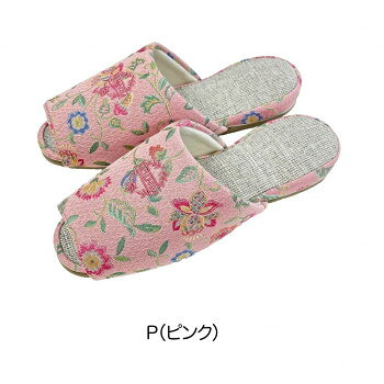 ジャガード生地が上品な華やかさハドンホール柄のジャガード生地が上品な華やかさ。足触りのよい中敷が春夏にぴったりです。※商品写真はできる限り実物の色に近づけるよう加工しておりますが、お客様のお使いのモニター設定、お部屋の照明等により実際の商品と色味が異なる場合がございます。※沖縄・離島は別途送料がかかります。サイズ?約24.0cm(内寸:約25cm)個装サイズ：26×21×8cm重量個装重量：140g素材・材質甲・ヒール:レーヨン・ポリエステル中:ポリエステル底:キックレザー(PVC)生産国インドネシアfk094igrjs