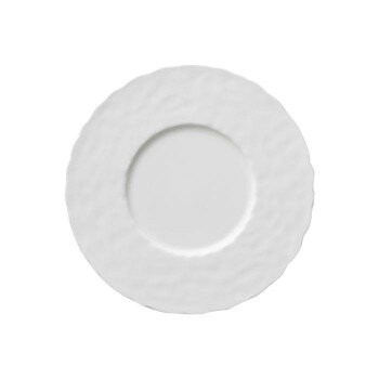 食卓の芸術ともいえる器ワイドリムを使った大胆な盛り付けが楽しめる器です。あたたかみのあるフォルムは、和洋中、どんなお料理にもマッチします。飛行機から見下ろす雲の絨毯のような、不規則な曲線が美しいフォルムになっています。柔らかさ、優しさ、光との調和にこだわり作り上げられた、食卓の芸術ともいえる器です。サイズ直径305×高さ27mm個装サイズ：31×31×3cm重量個装重量：180g素材・材質ファインボーンチャイナ仕様電子レンジ:可(温める程度)食洗機:可オーブン:不可生産国日本fk094igrjs