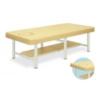 心地よさを高めるカラー＆デザイン!かどまる加工付きシート採用の同色レザー棚付き商品です。6脚ベース、粉体塗装仕上げを施しています。サイズ幅85×長さ190×高さ55cm、クッション厚:5cm(本体)重量約48kg素材・材質ベニヤ(フォースター)、塩ビレザー仕様強度(等分布荷重):500kg、組立必要、かどまる加工付属品ケアーフェイスマット1個、無孔マット1個製造国日本心地よさを高めるカラー＆デザイン! ※オリジナルレザー18色からレザー色をお選び下さい。※レザーのお手入れについて:レザー機能を十分に発揮させ、衛生的にご使用いただくために、柔らかい清潔なウエス(布)でこまめに乾拭きしてください。また、洗剤には市販の専用クリーナー、メーカー取り扱い商品メディクリーナーまたは、ぬるま湯で薄めた中性洗剤をご使用ください。※簡単な組立が必要になります。簡易工具を同梱しておりますが、ドライバー工具による組立作業が必要な製品には簡易工具を同梱しておりません。改めご了承ください。【運送に関して】※時間指定はできません。※佐川急便・名鉄運輸は玄関口までの配達となります。設置・組立をさせていただくことはできません。 かどまる加工付きシート採用の同色レザー棚付き商品です。6脚ベース、粉体塗装仕上げを施しています。