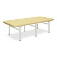 心地よさを高めるカラー＆デザイン!かどまる加工付きシート採用商品です。スチール枠付き上段H型脚部、6脚ベース、粉体塗装仕上げを施しています。サイズ幅85×長さ190×高さ60cm、クッション厚:5cm重量約44kg素材・材質ベニヤ(フォースター)、塩ビレザー仕様強度(等分布荷重):500kg、組立必要、かどまる加工製造国日本心地よさを高めるカラー＆デザイン! ※シートの裏面は同色レザー張り仕上げです。※オリジナルレザー18色からレザー色をお選び下さい。※レザーのお手入れについて:レザー機能を十分に発揮させ、衛生的にご使用いただくために、柔らかい清潔なウエス(布)でこまめに乾拭きしてください。また、洗剤には市販の専用クリーナー、メーカー取り扱い商品メディクリーナーまたは、ぬるま湯で薄めた中性洗剤をご使用ください。※簡単な組立が必要になります。簡易工具を同梱しておりますが、ドライバー工具による組立作業が必要な製品には簡易工具を同梱しておりません。改めご了承ください。【運送に関して】※時間指定はできません。※佐川急便・名鉄運輸は玄関口までの配達となります。設置・組立をさせていただくことはできません。 かどまる加工付きシート採用商品です。スチール枠付き上段H型脚部、6脚ベース、粉体塗装仕上げを施しています。