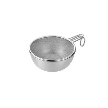 使いやすさが考えられた、便利な機能がたくさんある調理セットボウルに400ml、800ml、1200ml目盛付。手付きザルは水切りや湯切りに。潰れにくいストロングメッシュタイプ。サイズボウル:約190×278×80mm、手付きザル:約φ190×255×68mm個装サイズ：20.0×27.0×10.0cm重量ボウル:約260g、手付きザル:約140g個装重量：520g素材・材質18-8ステンレス仕様容量:約1.6L生産国日本fk094igrjs