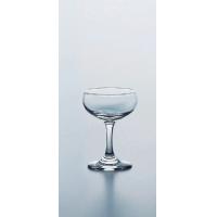 引き足製法による丈夫な一体成型です。丈夫な一体成形。サイズ8.1×8.1×11.4cm個装サイズ：26.4×17.7×12.2cm重量154g個装重量：924g素材・材質ソーダガラス仕様適正容量160ml商品サイズ直径81×H114mm最大直径85mm製造国日本引き足製法による丈夫な一体成型です。 丈夫な一体成形