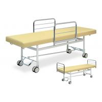 パフォーマンスの高さが可能性を広げる!セントラルロックキャスターが付いたステップ(足踏み)操作可能な商品です。粉体塗装仕上げを施しました。サイズ幅70×長さ180×高さ60cm、クッション厚:3cm重量約42kg素材・材質ベニヤ(フォースタ...