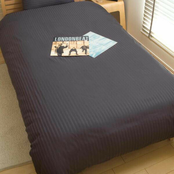 サテンストライプ レジーナ ベッドシーツ シングル