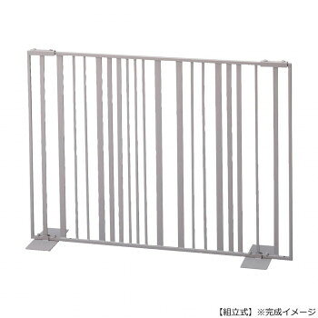 小型犬用のペットゲート檻のような柵から卒業できます。おしゃれなペットゲートです。隙間なく間口にぴったり収まるようにスタンドの取り付け位置が変えられます。※こちらは組立商品です。※6kgまでの小型犬向けの簡易型侵入防止用ゲートになります。※商品は手作りの為、塗装や形状に多少のばらつきがございます。※また、3mmほどの誤差が生じることがございます。予めご理解のほどよろしくお願い申し上げます。サイズW81×L22×H61cm個装サイズ：4.3×86.0×63.0cm重量個装重量：4400g素材・材質スチール(粉体塗装)仕様組立式生産国中国fk094igrjs
