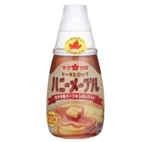 カナダ産メープルシロップ入り！添加物のカラメル(着色料)を使わないケーキシロップです。カナダ産の天然メープルシロップを使用した本格的な味と香りです。開封後も常温保存ができます。内容量1本あたり125gサイズ個装サイズ：28×19×14cm重量個装重量：3700g仕様名称：ケーキシロップ保存方法:直射日光を避け常温保存賞味期間：製造日より540日製造国日本カナダ産メープルシロップ入り!【お召し上がり方】ホットケーキ、トースト、お菓子作り、シリアルなどにどうぞ。【製造者】(株)加藤美蜂園本舗Y東京都台東区千束1-1-5添加物のカラメル(着色料)を使わないケーキシロップです。カナダ産の天然メープルシロップを使用した本格的な味と香りです。開封後も常温保存ができます。栄養成分(100gあたり)エネルギー:309kcal、たんぱく質:0g、脂質:0g、炭水化物:77.3g、ナトリウム:0mg、オリゴ糖14.1g　原材料はちみつ、糖類(ぶどう糖果糖液糖、水あめ、砂糖)、イソマルトオリゴ糖シロップ、メープルシロップ、香料fk094igrjs
