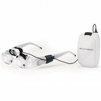 眼鏡タイプの作業用ルーペとLEDライトのセット!!ルーペは手元を2倍に拡大。焦点距離が40cmなので作業距離も取れ、ラクな姿勢で作業が可能。左右独立視度調節機能付で大きく見えるだけでなく、はっきりとした拡大像が得られます。光が拡散せずに見たい場所を集中して照らすLEDライトを装着することでより便利に。ライトは本体とのコネクタ部分があおりのきく可動式。エコユースで連続13時間使用可能です!!サイズ【マックス・ディテール】リム幅140mm×ブリッジ35mm×テンプル長さ135mm、【ヘッドライトLED】ライト:約33×30×20mm、バッテリーボックス:約55×95×40mm、コード:約1m個装サイズ：14.0×18.0×9.0cm重量【マックス・ディテール】49g、【ヘッドライトLED】130g(電池込)個装重量：300g素材・材質レンズ:PXM(R)光学樹脂ライト・フレーム:ABS樹脂仕様【マックス・ディテール】●レンズ種類:アスフェリカル(非球面)+プラノコンケーブ●倍率:2倍●焦点距離:40cm前後●視度調節機能付:-3.00〜+3.00Dpt.【ヘッドライトLED】●明るさ:3200Lx(25cm先)●明るさ二段切替(ノーマル・エコユース)●連続使用時間ノーマル時:約8時間エコユース時:約13時間●クリップタイプセット内容マックス・ディテール本体マックスディテール用ケーブルホルダーマックスディテール用クリップヘッドライトLED本体差し込み式ベルトクリップ単三電池3本(テスト用)専用ハードケース取扱説明書(保証書付/1年)生産国ドイツfk094igrjs