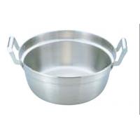 304Lステンレスと特殊カーボンスチールの三層構造です。表面に304Lステン(18-10)を使用しており、腐食性に優れています。優れた保温・保湿性。どんな熱源にも効果的です。プロに必要な急加熱や急冷却という酷使にも、剥離の心配がありません。...