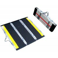 車椅子用可搬形スロープ　デクパック　パーソナル　73.5cm×70cm　610100