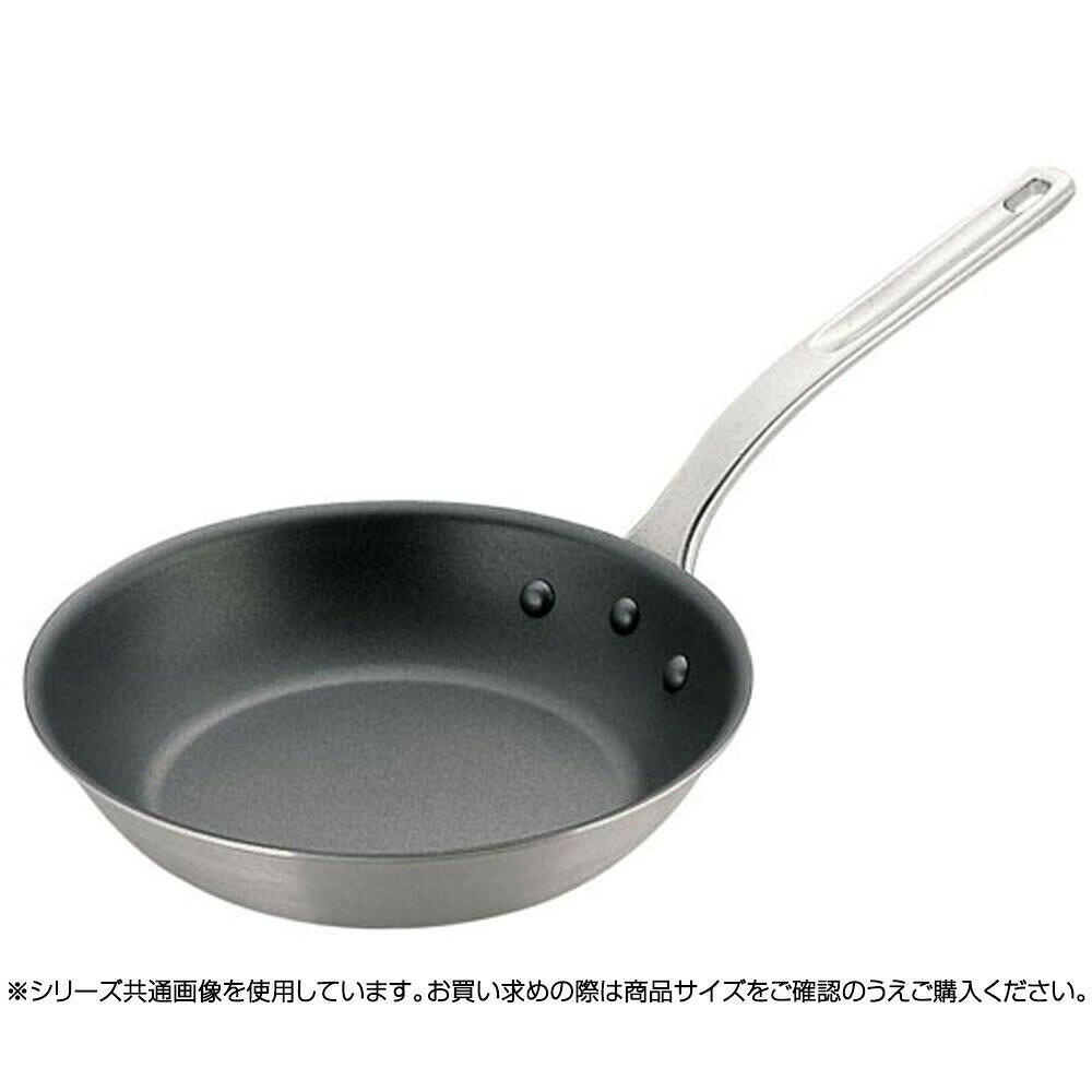 IH対応フライパン。底が厚いフライパンです。熱変形に強いので長くお使いいただけます。サイズ外径290×深さ58mm、底径170mm個装サイズ：29.0×44.0×9.0cm重量1.09kg個装重量：1400g仕様IH対応内径:27cm底厚:4.5mm生産国中国IH対応フライパン。底が厚いフライパンです。熱変形に強いので長くお使いいただけます。fk094igrjs