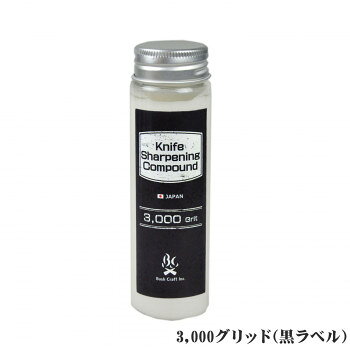 炭化ケイ素系研磨剤を採用したナイフ専用コンパウンドストロップでお使いいただくために、より使いやすく考慮されています。BOXストロップの場合、内部にコンパウンド3本と、木ベラを収納できるよう、設計されています。※輸送時に小傷がついていることがあります。予めご了承ください。※特に、キャップ部分に凹み等がみられることがございますが、利用上差支えのない範囲となっております。【コンパウンドが固まる、分離する等の症状について】コンパウンド容器ごと湯煎した後、木の棒等で中身をよく攪拌していただくと解消される事が御座います。【革砥に使用した場合のお手入れについて】 真鍮製、もしくはそれより硬度のあるステンレス製のブラシ等で革砥に付いたコンパウンドを掃除して頂きますと、革砥の効果が復活する事が御座います。サイズ約115×直径32mm個装サイズ：20×30×7cm重量個装重量：100g成分炭化ケイ素、ワセリン、潤滑油、ステアリン酸仕様内容量:約100g炭化ケイ素系研磨剤ペースト状(ピーナッツバターくらいの固さ)3000:メンテ(仕上)粗目生産国中国fk094igrjs