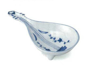 美濃焼　染付琵琶　向付