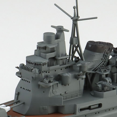 LifeStage Nana！楽天市場店の【プラモデル】H-4905083066638 アオシマ 1／700 ウォーターライン No.338 日本海軍 重巡洋艦 愛宕｜アングル3