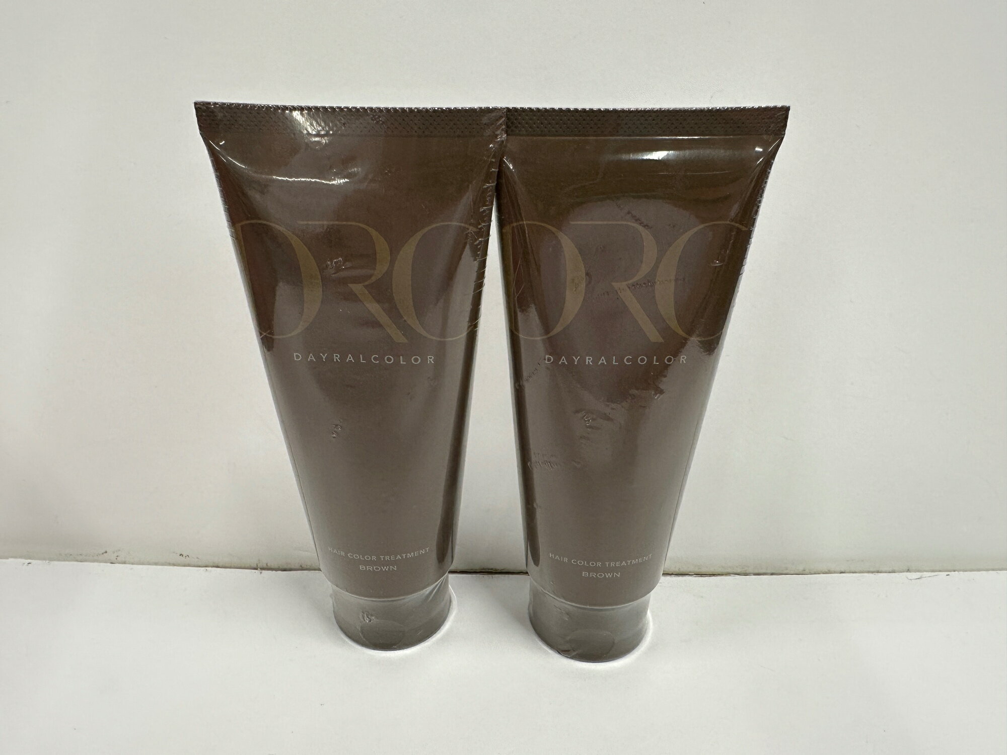 【中古】　【未使用】 C345 ヘアカラートリートメント　デイラルカラー　200g　ブラウン 2個セット