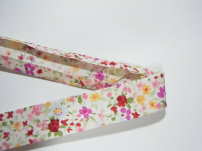 両折れバイアステープ　花柄　白地x花柄15mm巾x3mセット