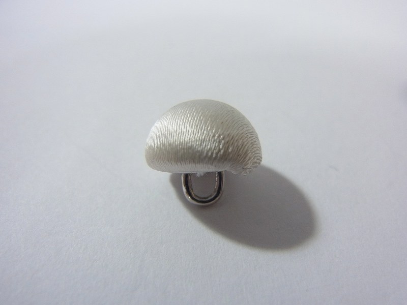 ぽっこりクルミボタン クリーム色 10mm 10個セット