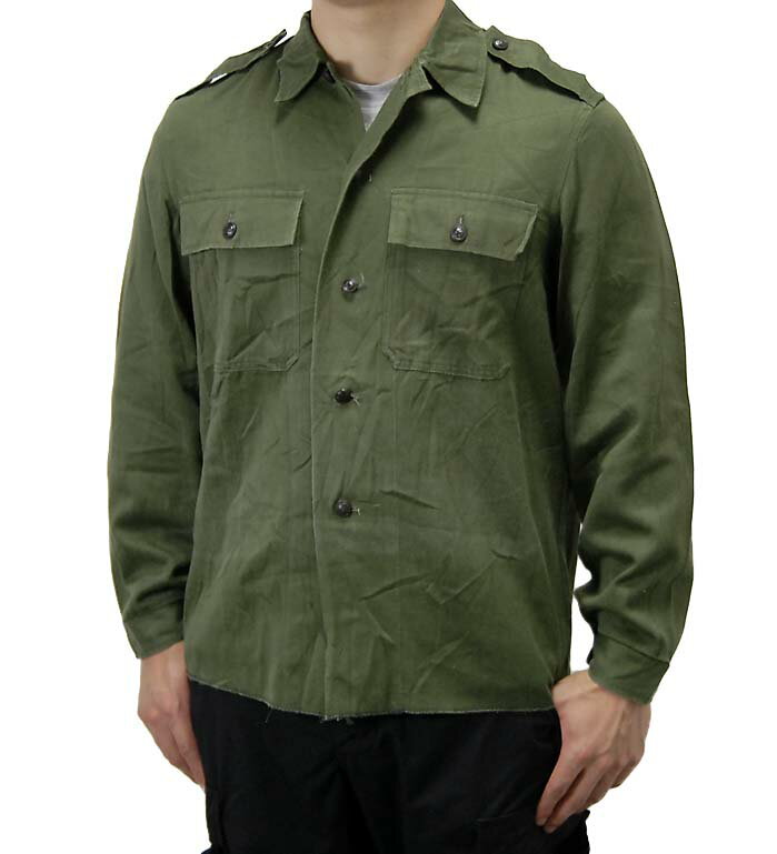 訳あり、ハンガリー軍 OD コットンシャツ USED E86UD=