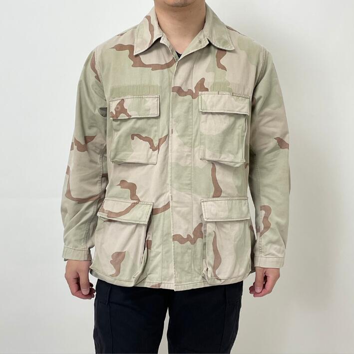 アメリカ軍 3カラーデザートカモ ノンリップ DCU コンバットジャケット ワッペン付 BランクUSED A8U2W=