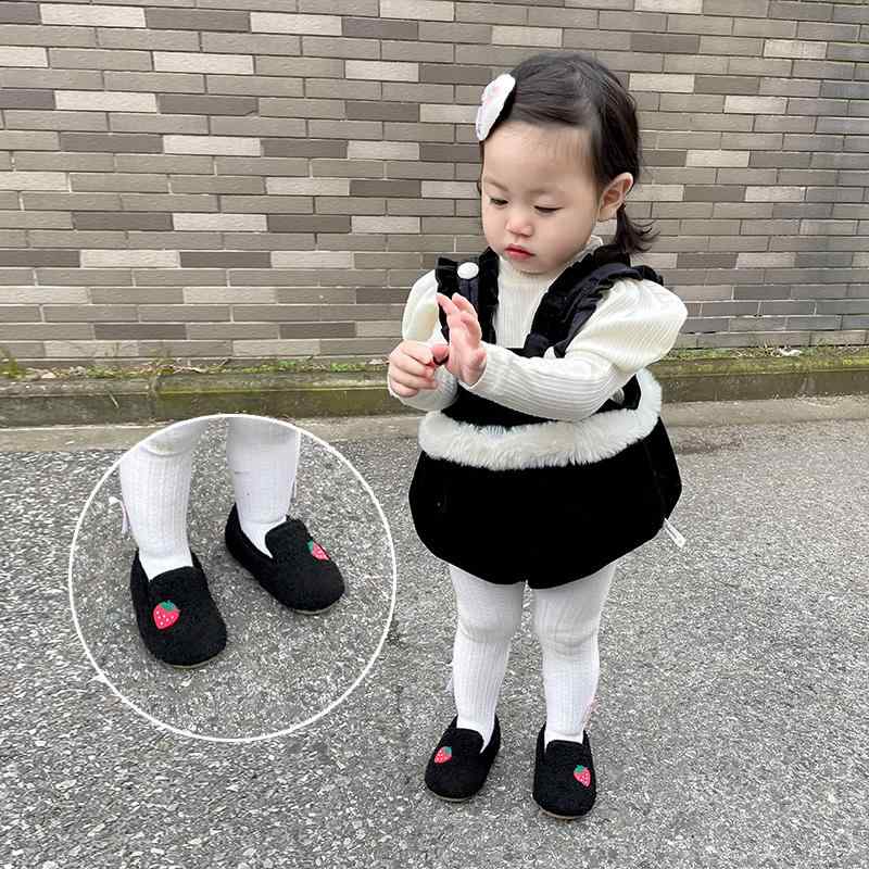 女の子 赤ちゃん 秋冬 裏起毛 ベビー シューズ ソフトソール 幼児 靴 0歳 イチゴ ワンポイント スリッポン