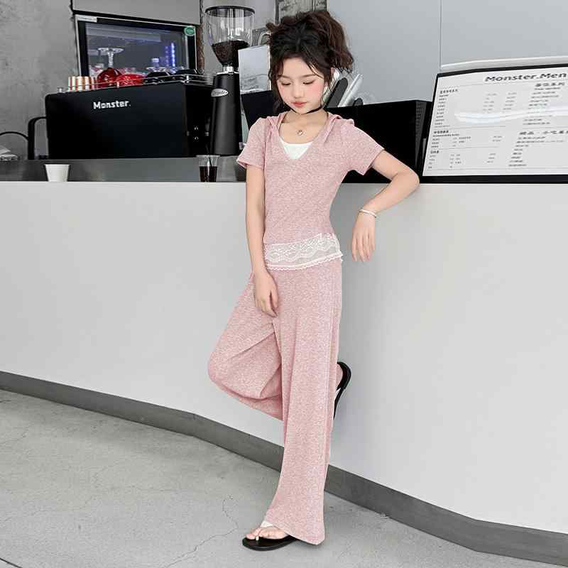 Tシャツ パンツ セットアップ 女の子 スーツ 夏 子供用 スタイリッシュ 韓国 子供 女子 スポーツウェア..