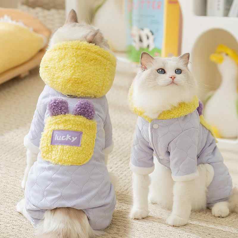 ペット服 猫用 犬用 秋冬 防寒 保暖 キルティング ポケット付き リード穴付き カバーオール ドッグウェア 暖かい フリース素材 軽量 着せやすい かわいい クマ柄