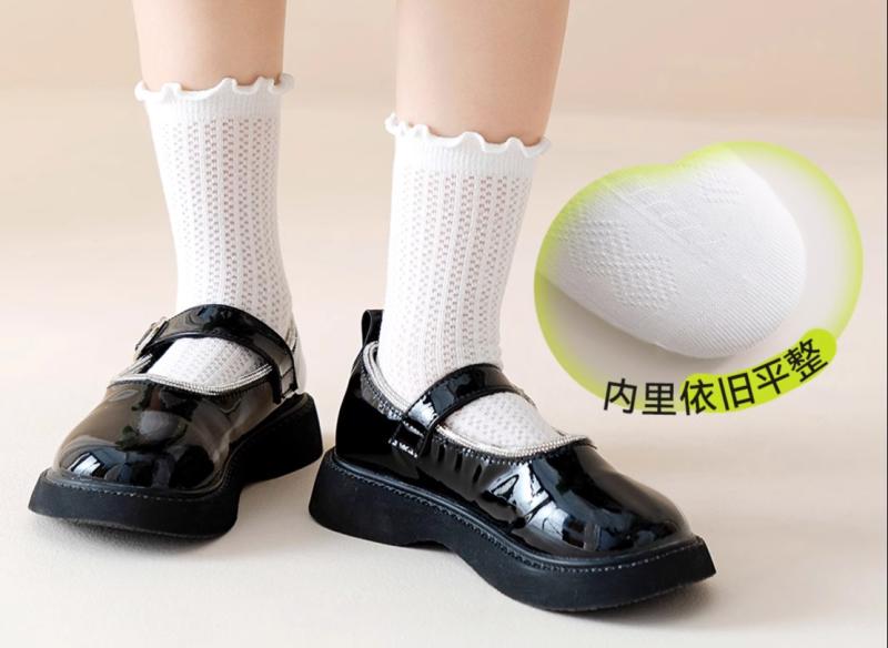 キッズファッション 靴下 ソックス カジュアル 通気性 薄手 ロリータ 柔らかい レース 柄物 肌触り 衣料品 外出 屋外 屋内 おしゃれ 幼児 女の子 子供 春夏